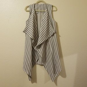 NWOT Drape vest size small fits small to large
